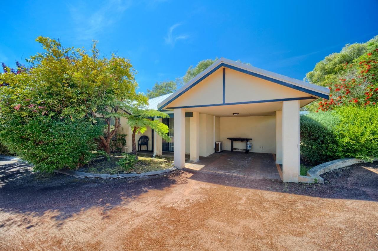 Bayside Villas Walpole Bagian luar foto