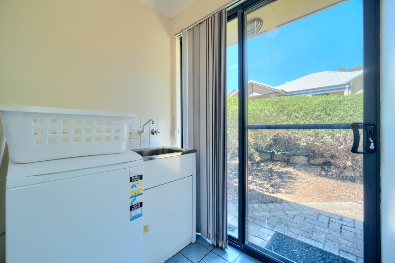 Bayside Villas Walpole Bagian luar foto